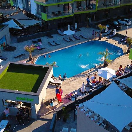 Fineloft Sea View Apartment-Spa N Pools Beach Resort นาโวดาริ ภายนอก รูปภาพ