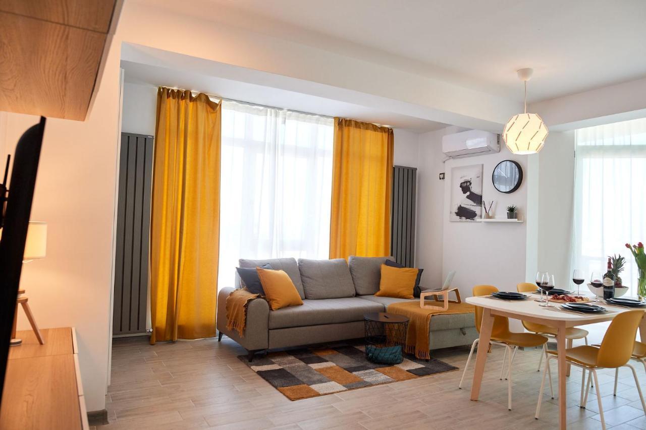 Fineloft Sea View Apartment-Spa N Pools Beach Resort นาโวดาริ ภายนอก รูปภาพ