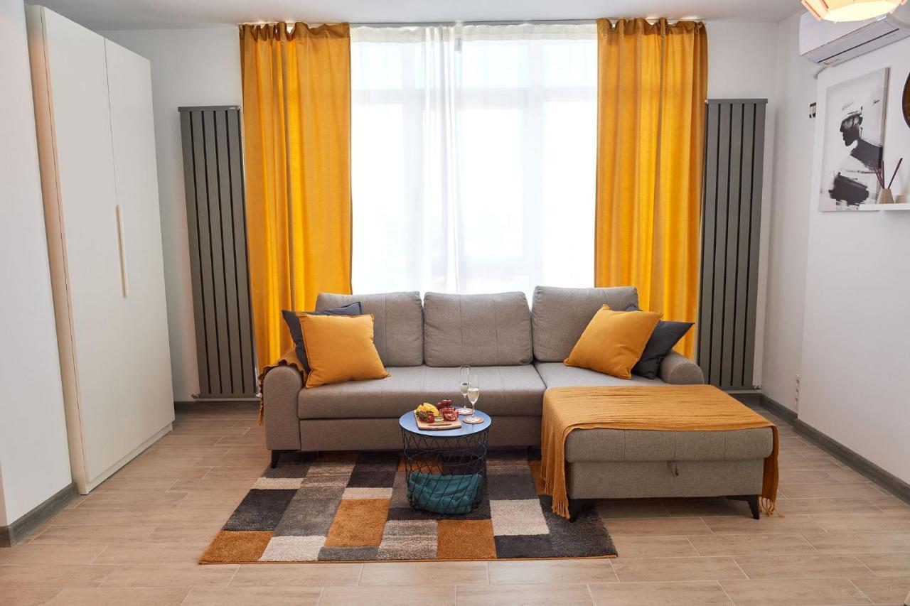 Fineloft Sea View Apartment-Spa N Pools Beach Resort นาโวดาริ ภายนอก รูปภาพ